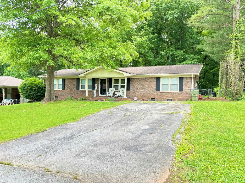 214 DAWN DR, HOPKINSVILLE, KY 42240, photo 1 of 26